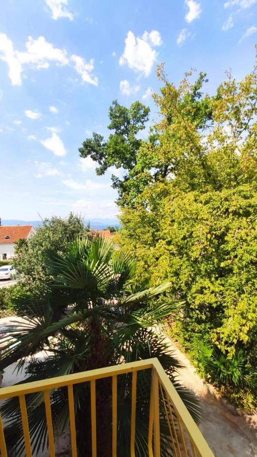 Apartman Sabadin Njivice Buitenkant foto